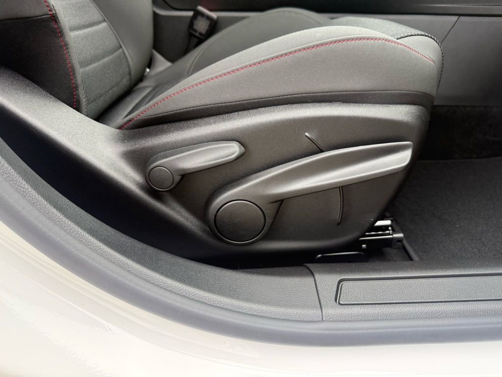 New 2025 Dodge Hornet GT image 23