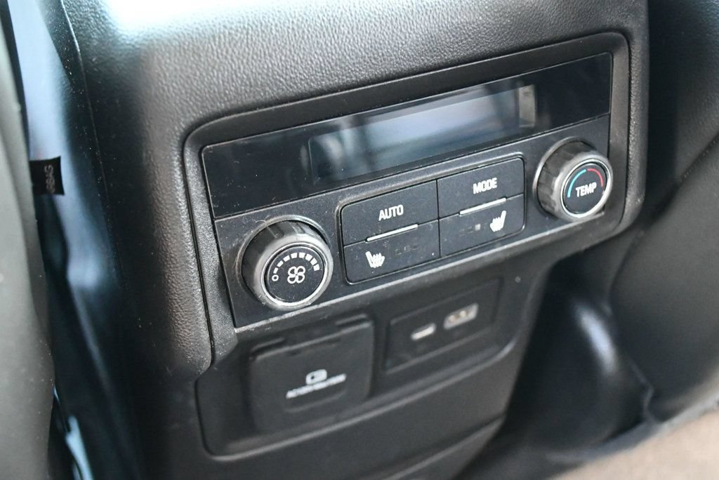 Used 2021 GMC Acadia Denali w/ Denali Technology Package FWD image 59