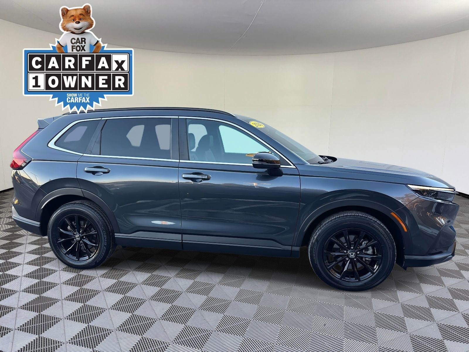 Certified 2024 Honda CR-V Sport-L image 2