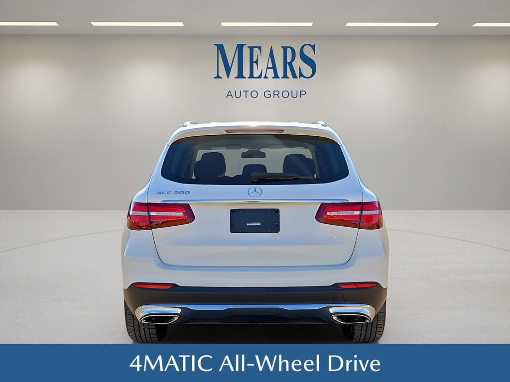 Used 2019 Mercedes-Benz GLC 300 w/ Premium Package image 5