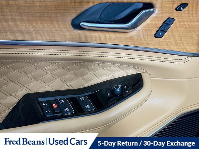 Used 2023 Jeep Grand Cherokee Summit image 21