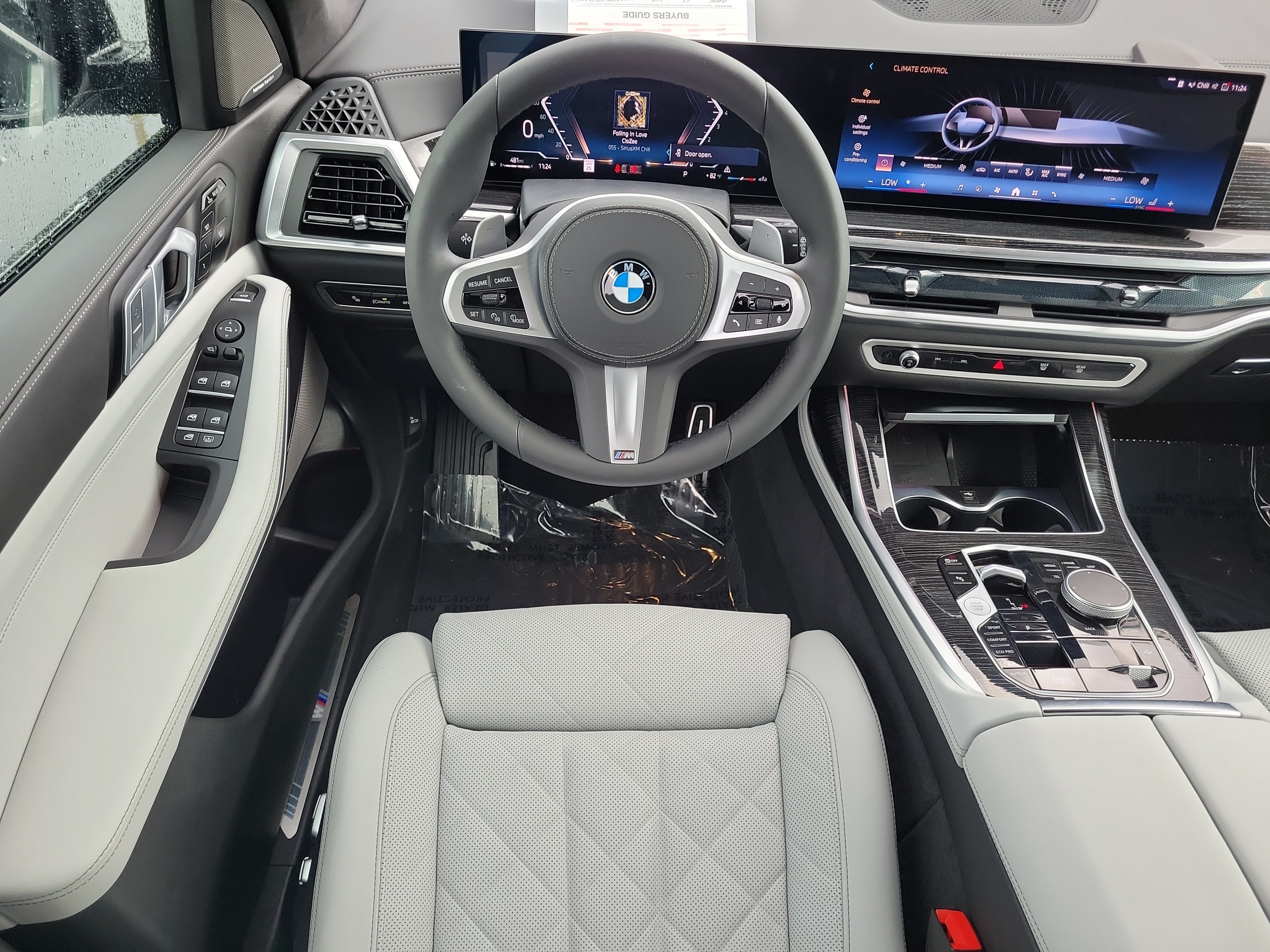 Used 2026 BMW X7 xDrive40i w/ M Sport Package AWD/4WD image 16