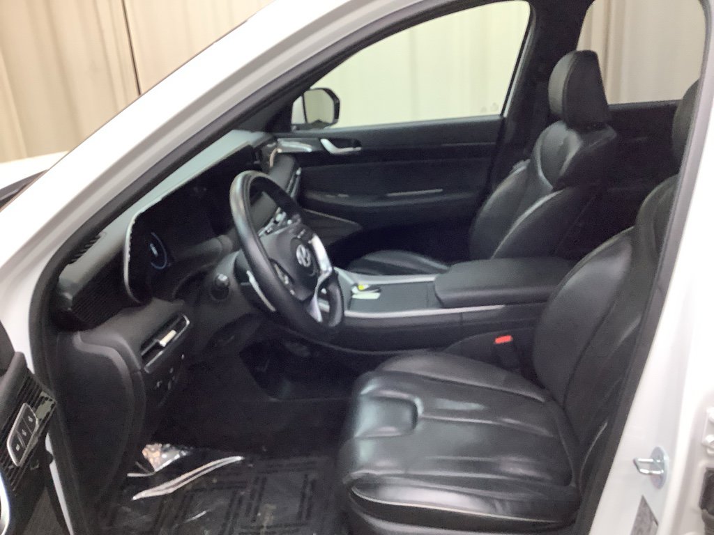 Used 2023 Hyundai Palisade Calligraphy image 15