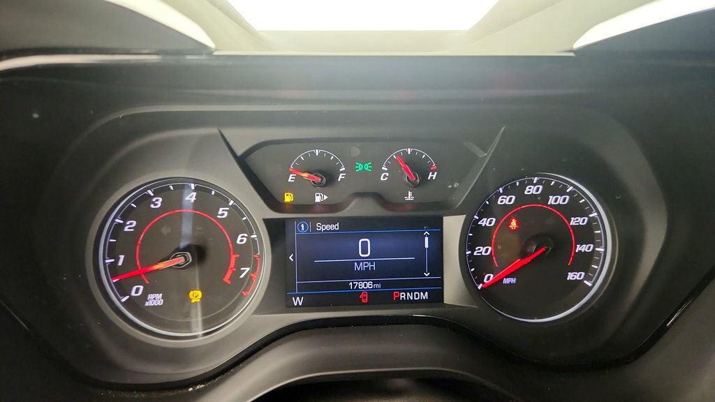 Used 2023 Chevrolet Camaro LT w/ RS Package image 19