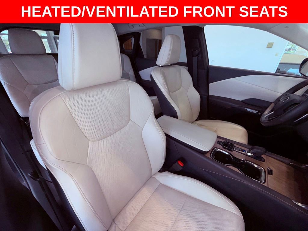 Used 2023 Lexus RX 350 Premium Plus w/ Cold Area Package FWD image 16