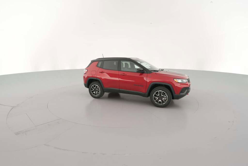 New 2026 Jeep Compass Trailhawk image 15
