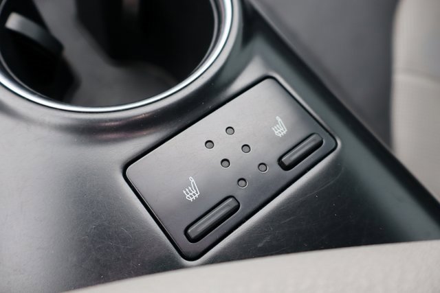 Used 2018 Toyota Camry XLE image 21