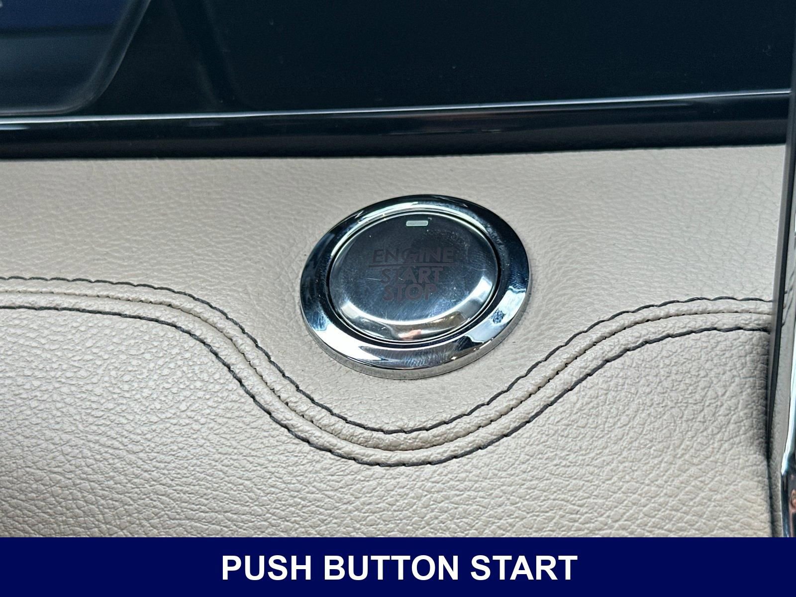 Used 2024 Lincoln Navigator L Reserve AWD/4WD image 28