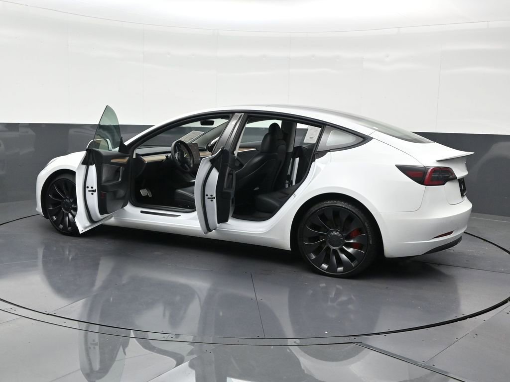 Used 2023 Tesla Model 3 Performance image 34