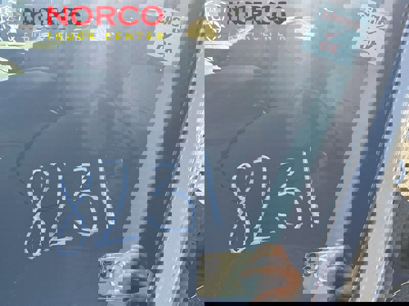 Used 2015 Ford Transit Connect XLT image 33