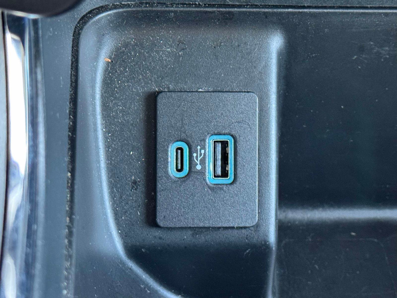 Used 2024 Ford F150 XLT w/ Mobile Office Package image 30