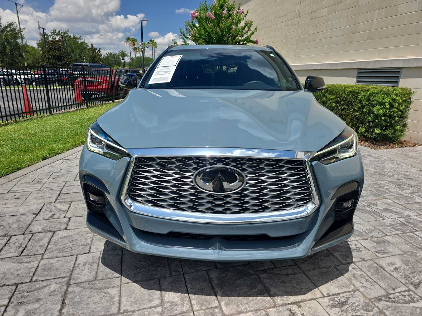 Used 2023 INFINITI QX55 Luxe w/ Cargo Package AWD/4WD image 2