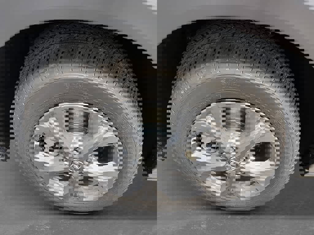 New 2026 Honda HR-V LX image 10