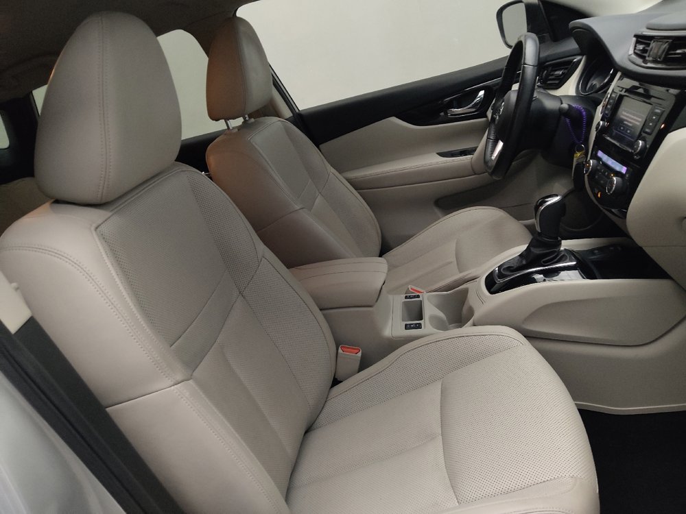 Used 2022 Nissan Rogue Sport SL image 21