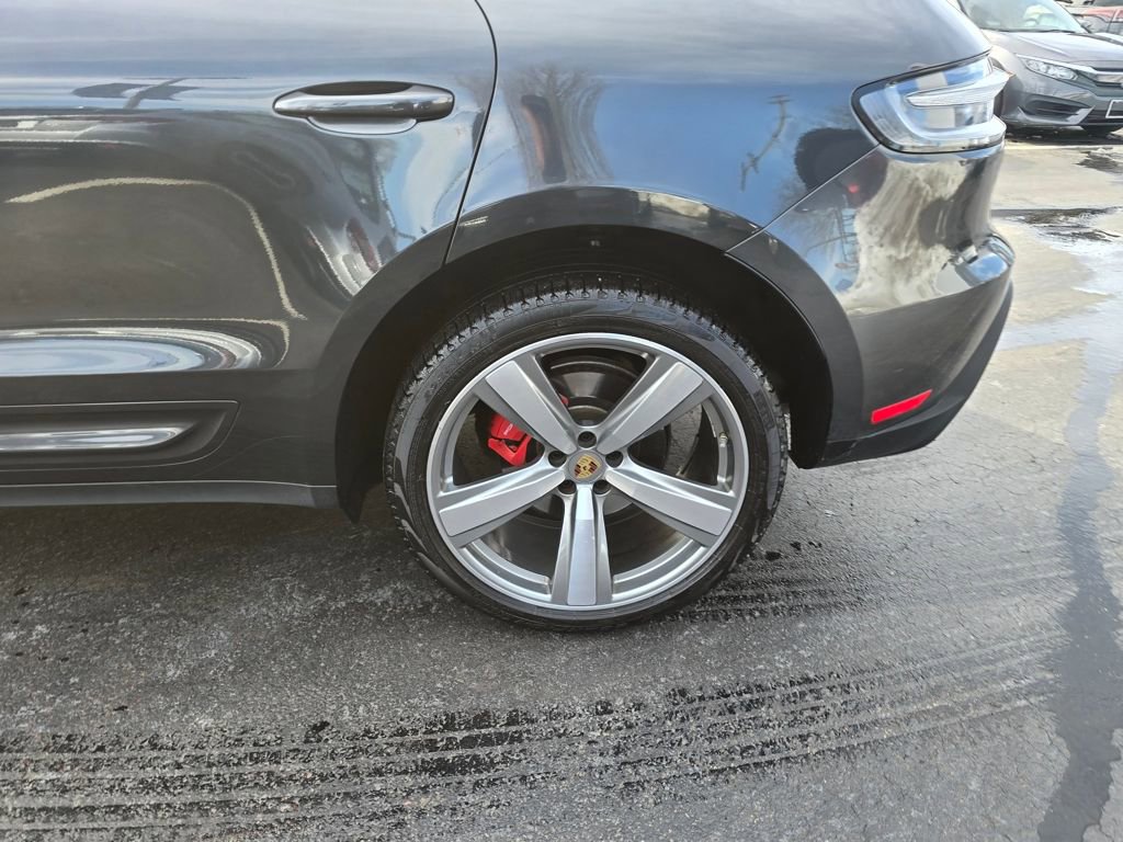 Used 2023 Porsche Macan S image 4