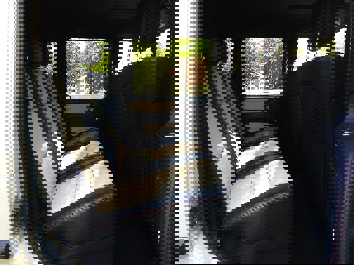 Used 2015 Mercedes-Benz G 550 image 19