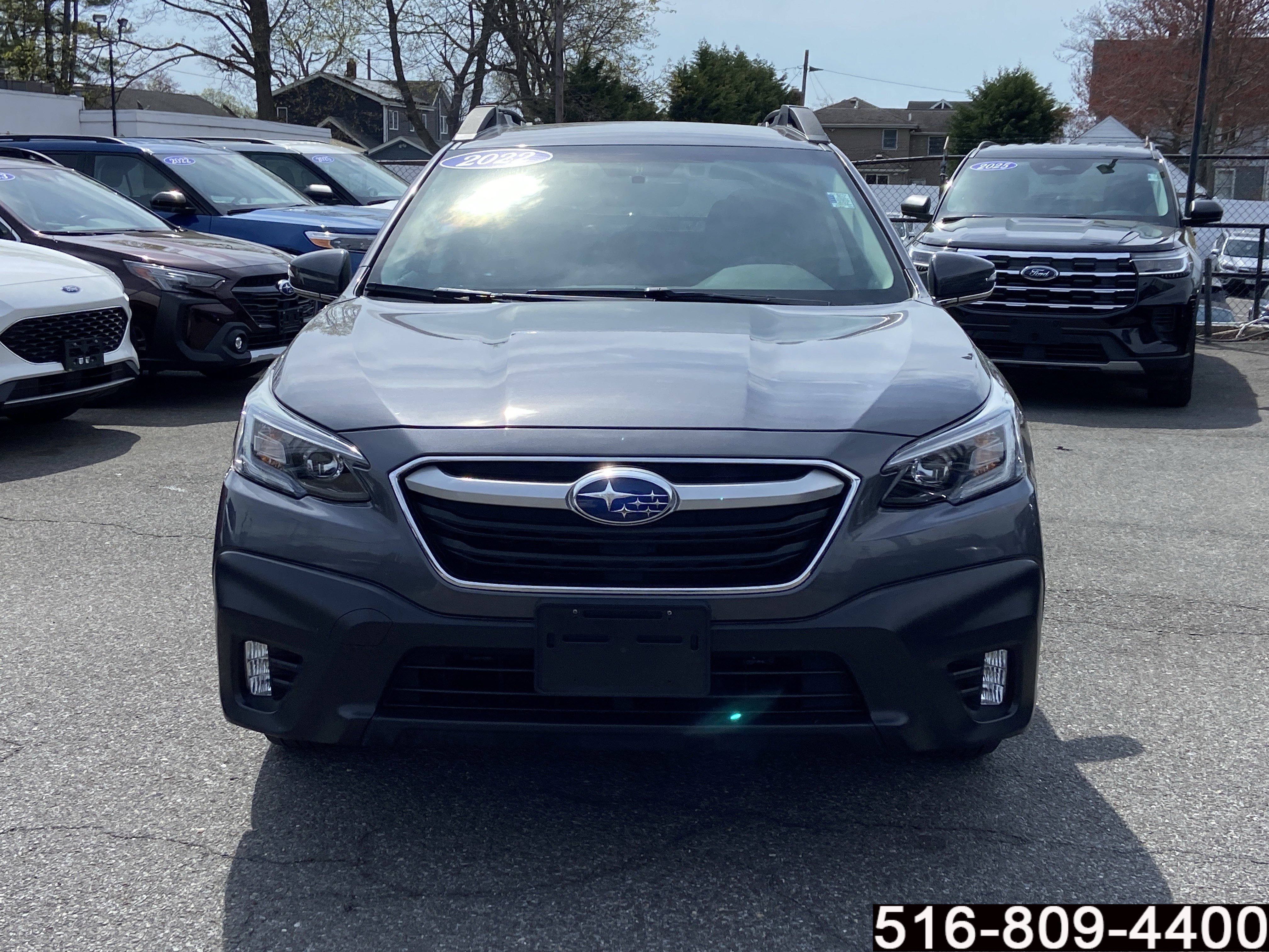 Used 2022 Subaru Outback Premium AWD/4WD image 2