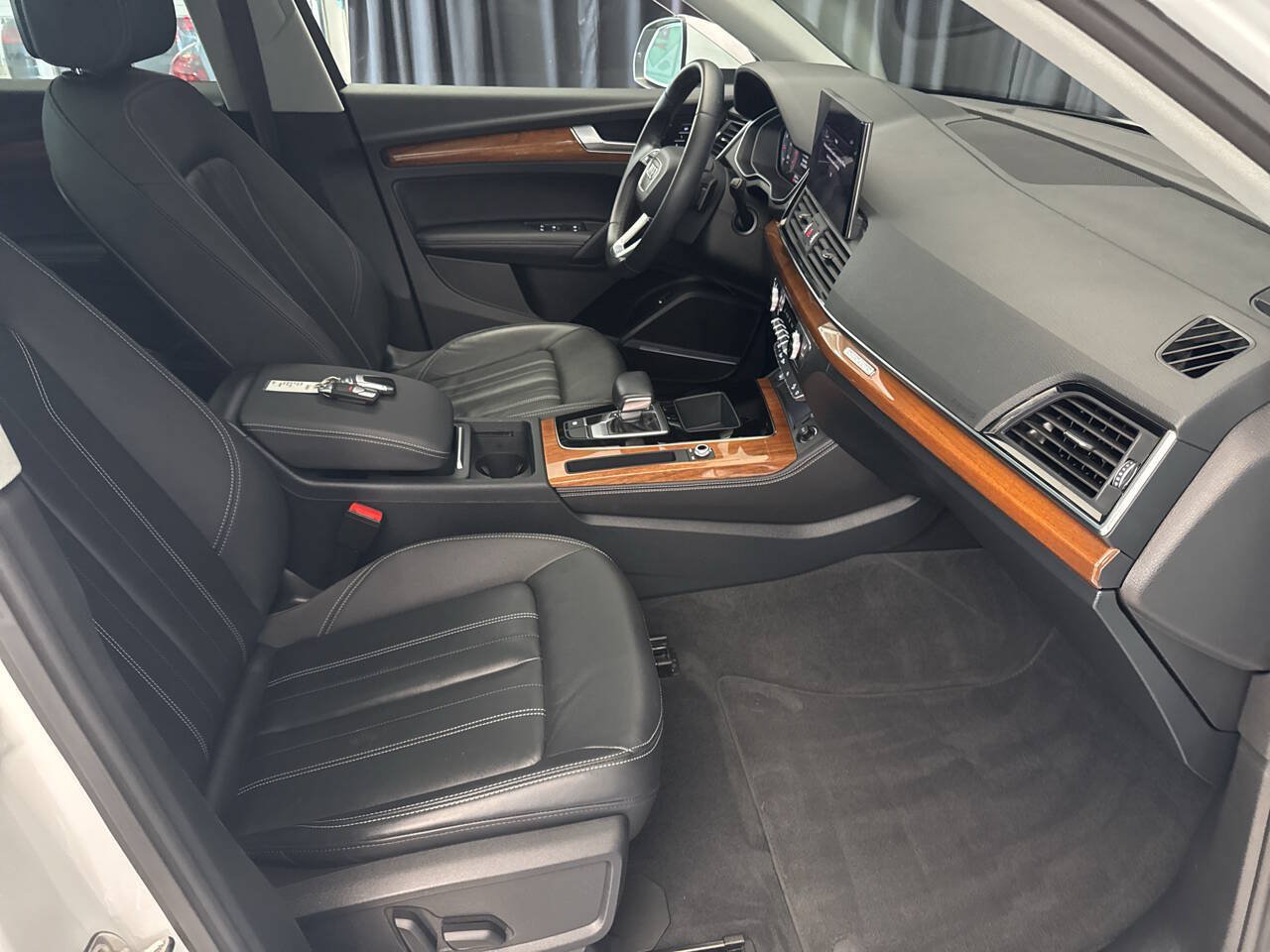 Used 2022 Audi Q5 2.0T Premium Plus AWD/4WD image 31