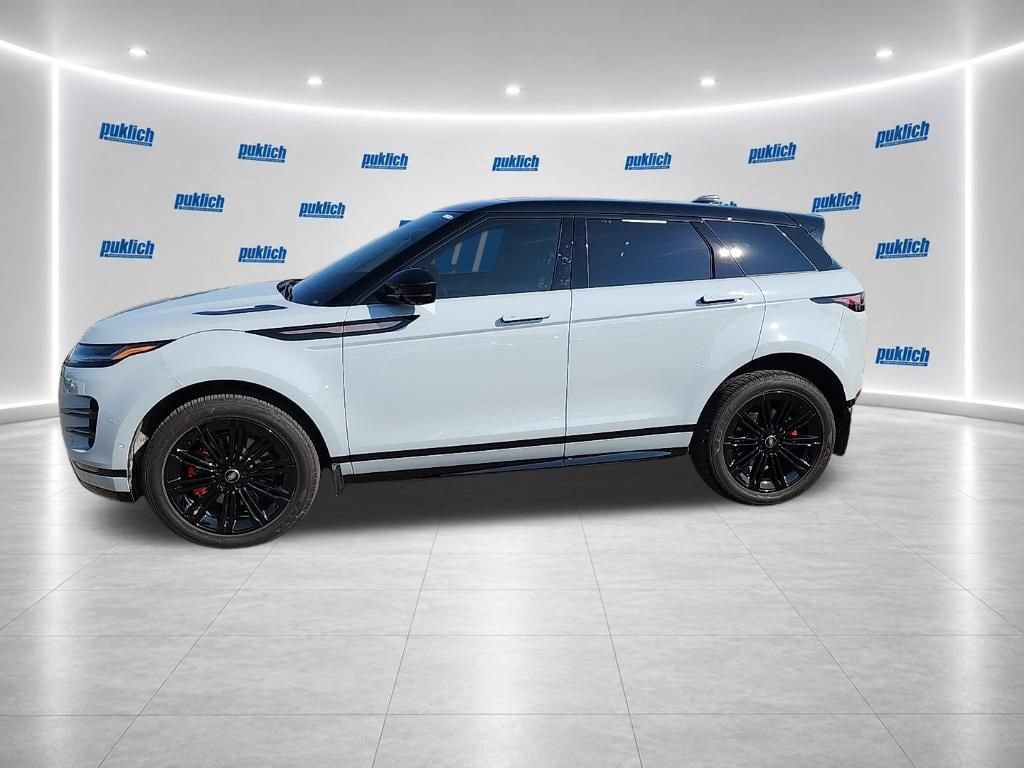 Used 2025 Land Rover Range Rover Evoque Dynamic SE AWD/4WD image 2