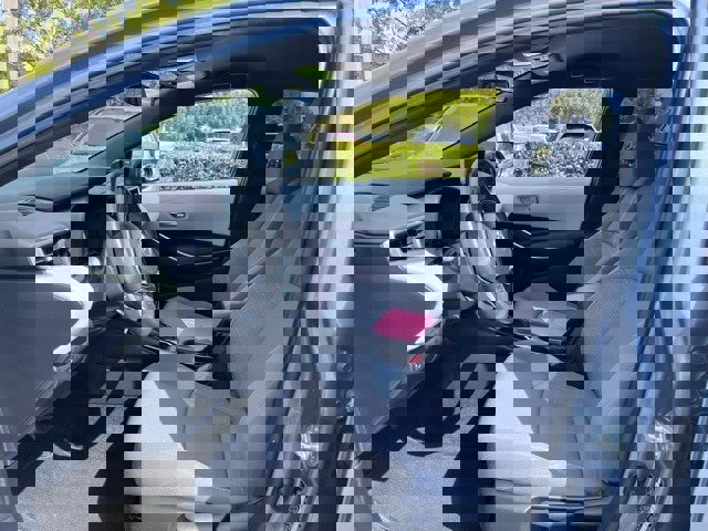 Used 2022 Toyota Corolla SE image 6