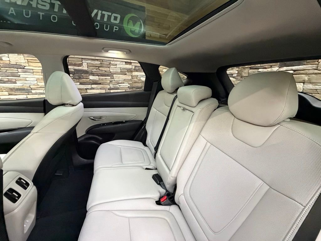 Used 2025 Hyundai Tucson Limited image 28
