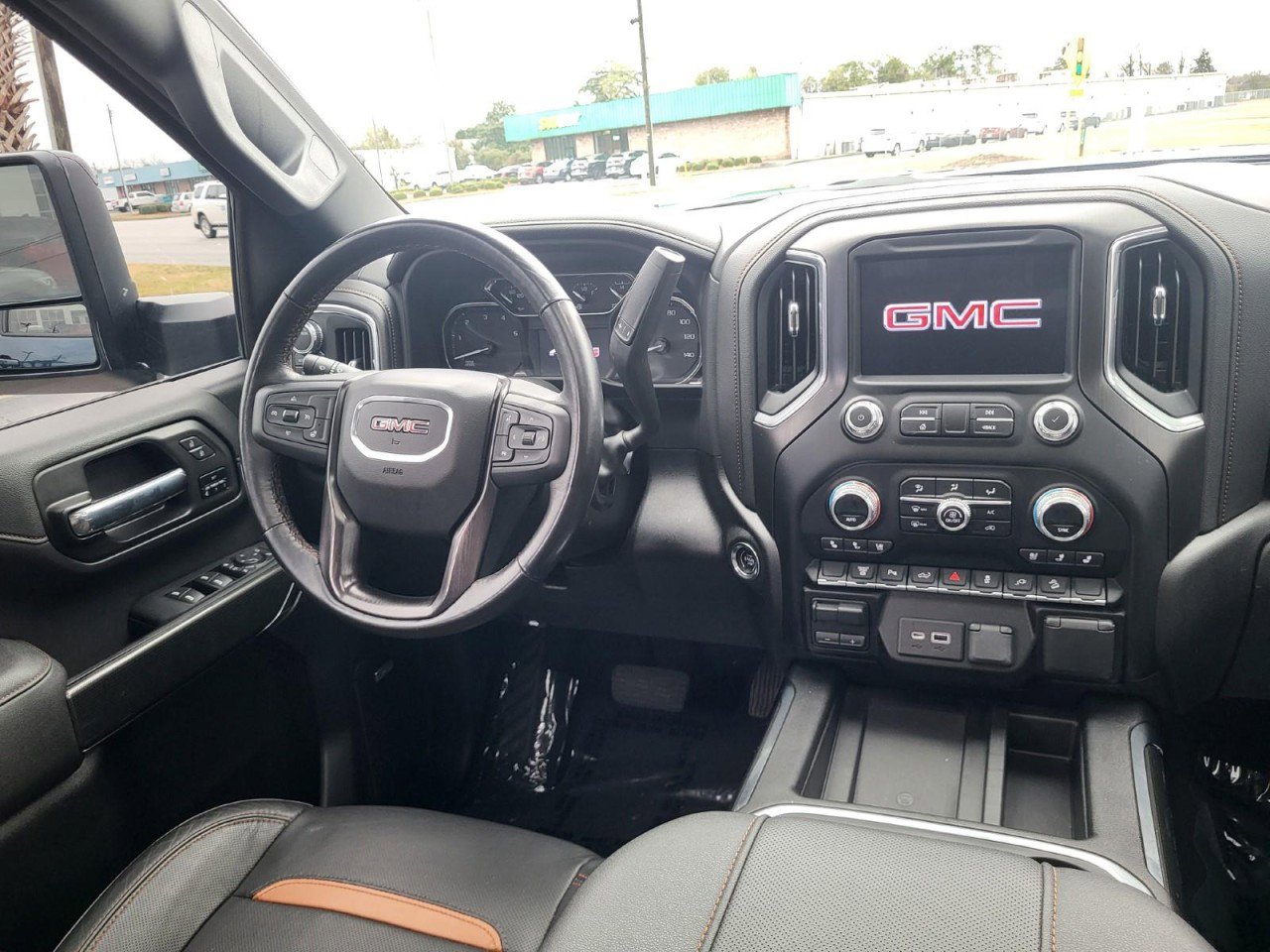 Used 2023 GMC Sierra 2500 AT4 w/ AT4 Preferred Package image 17