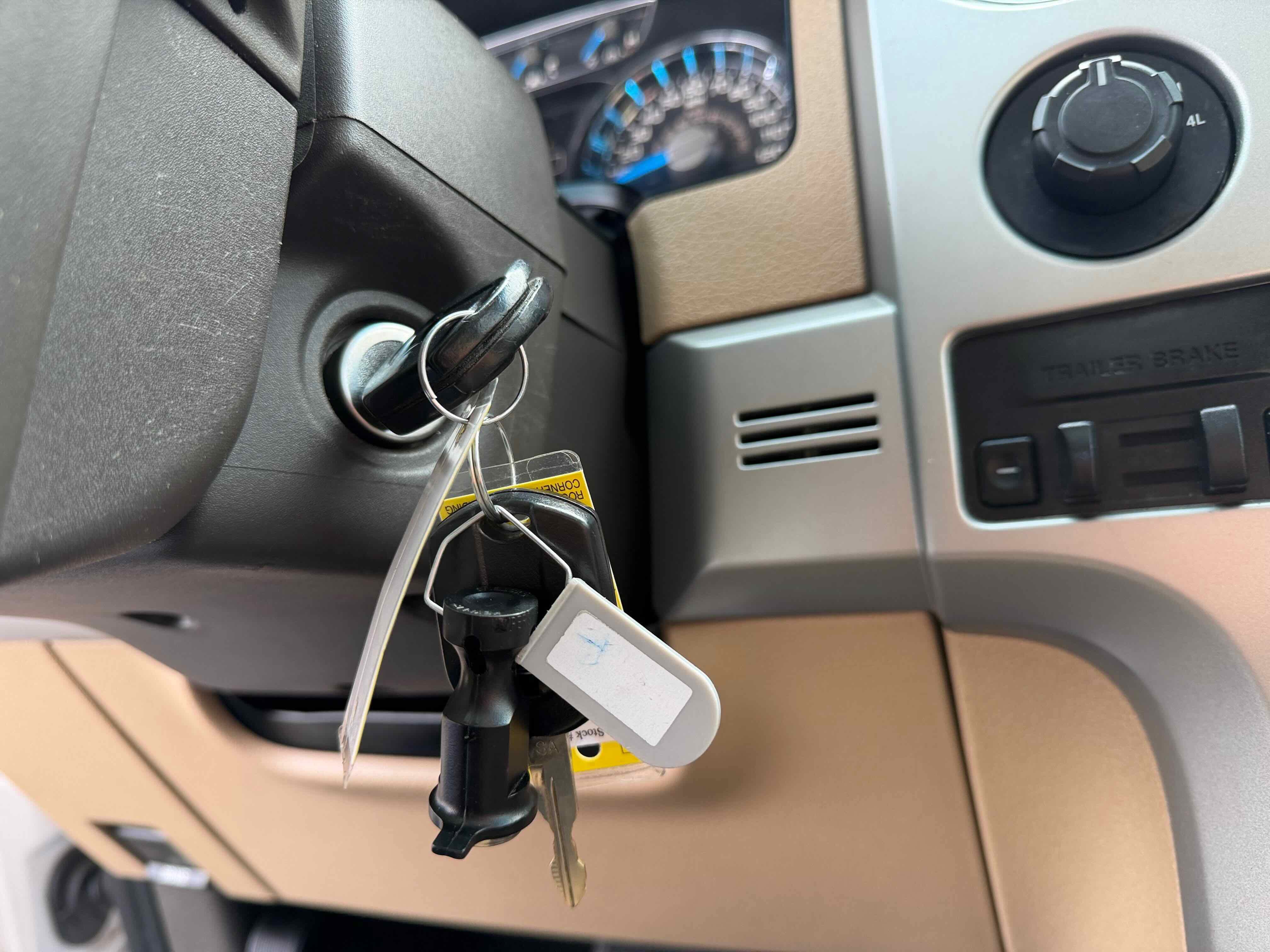 Used 2013 Ford F150 Lariat w/ Luxury Equipment Group image 26