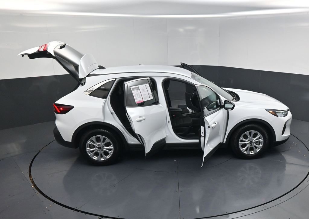 Used 2023 Ford Escape Active image 22