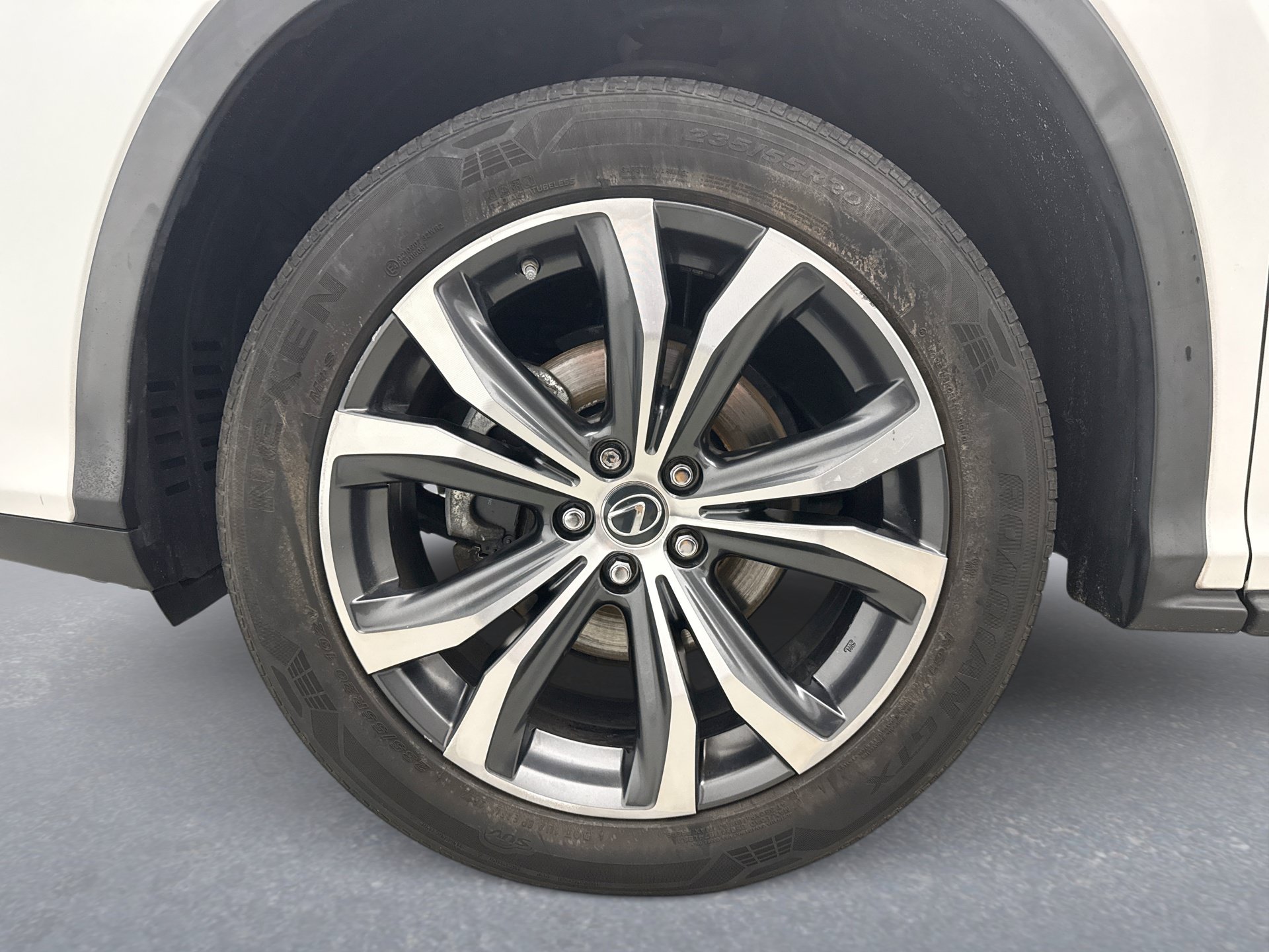 Used 2021 Lexus RX 350L Premium w/ Premium Package AWD/4WD image 27