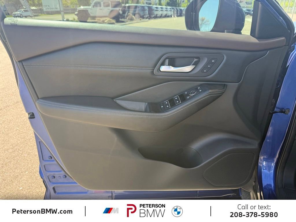 Used 2023 Nissan Rogue SL w/ SL Premium Package AWD/4WD image 13