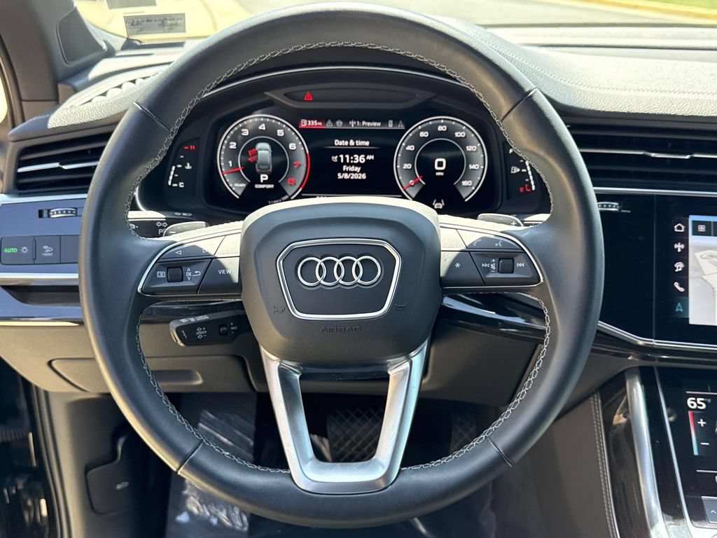 Used 2025 Audi Q7 3.0T Premium Plus AWD/4WD image 32