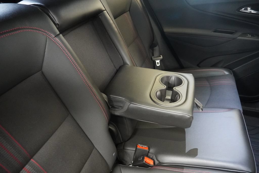 Certified 2022 Chevrolet Equinox RS w/ LPO, Floor Liner Package FWD image 23