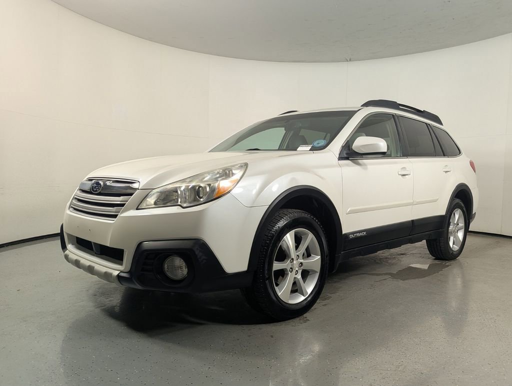 Used 2014 Subaru Outback 2.5i Limited w/ Moonroof Package image 3