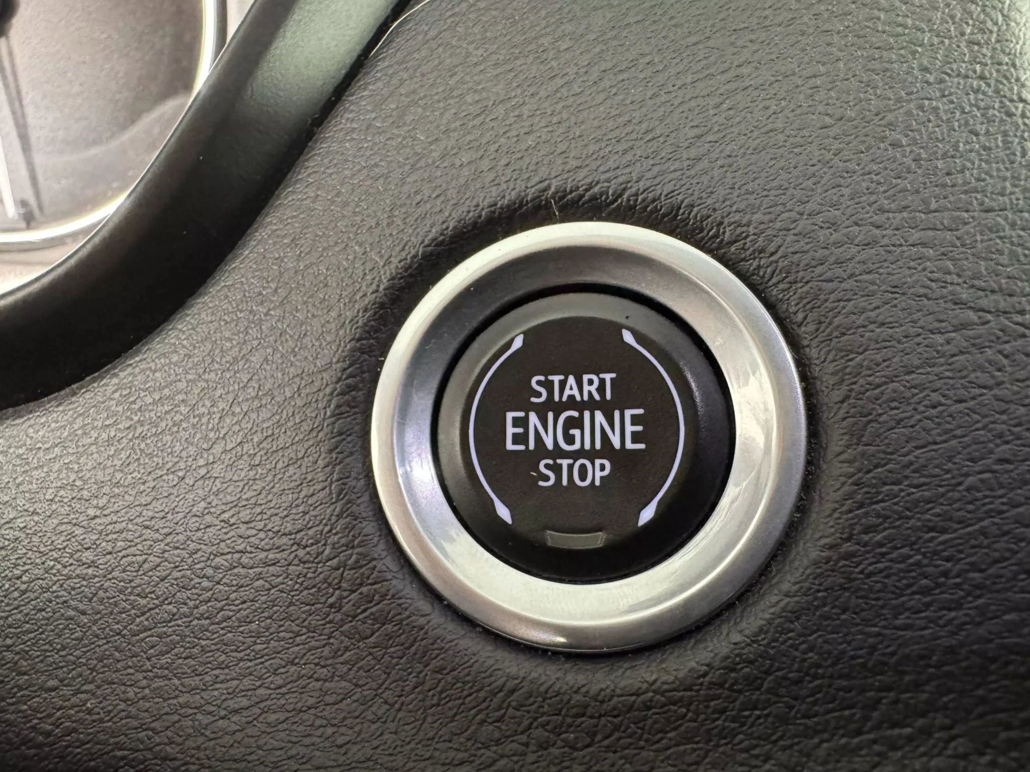 Used 2021 Cadillac XT4 Premium Luxury image 18