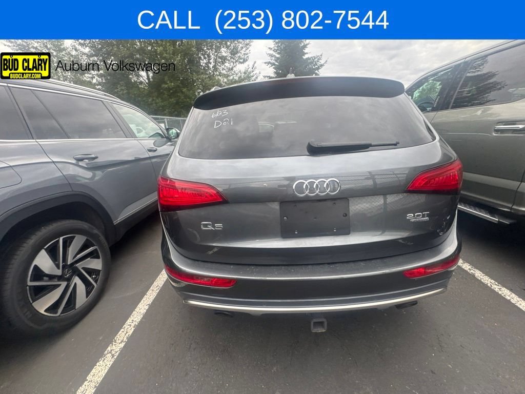 Used 2017 Audi Q5 2.0T Premium Plus w/ Technology Package AWD/4WD image 3
