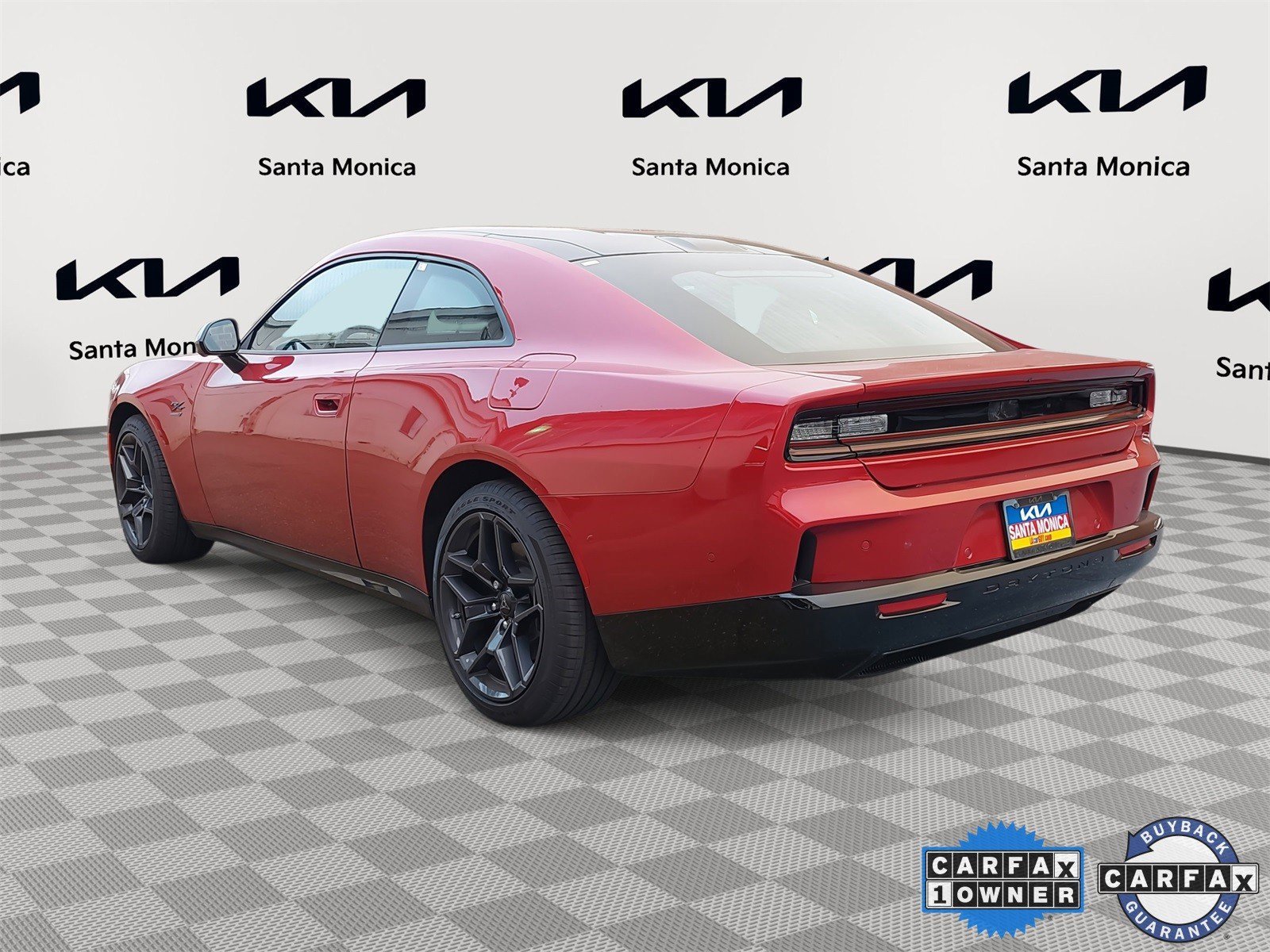 Used 2024 Dodge Charger R/T w/ Plus Group image 7