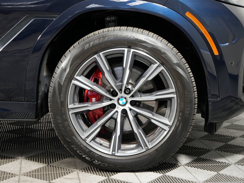 Used 2025 BMW X6 xDrive40i w/ Premium Package image 16