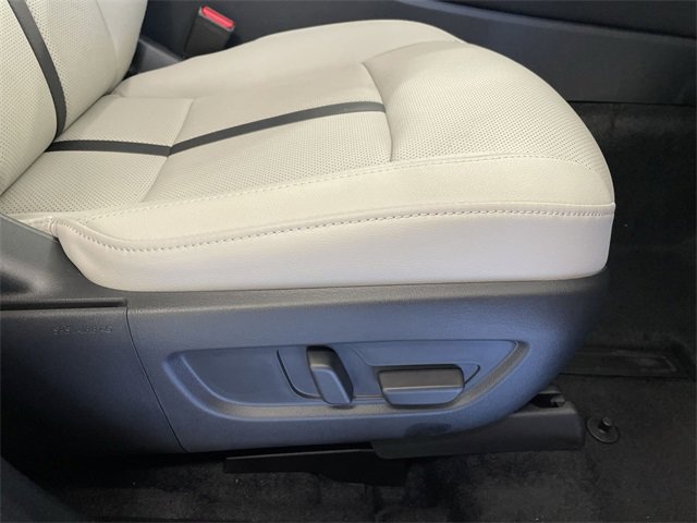 Certified 2025 MAZDA CX-90 Plug-In Hybrid w/Premium Sport image 24