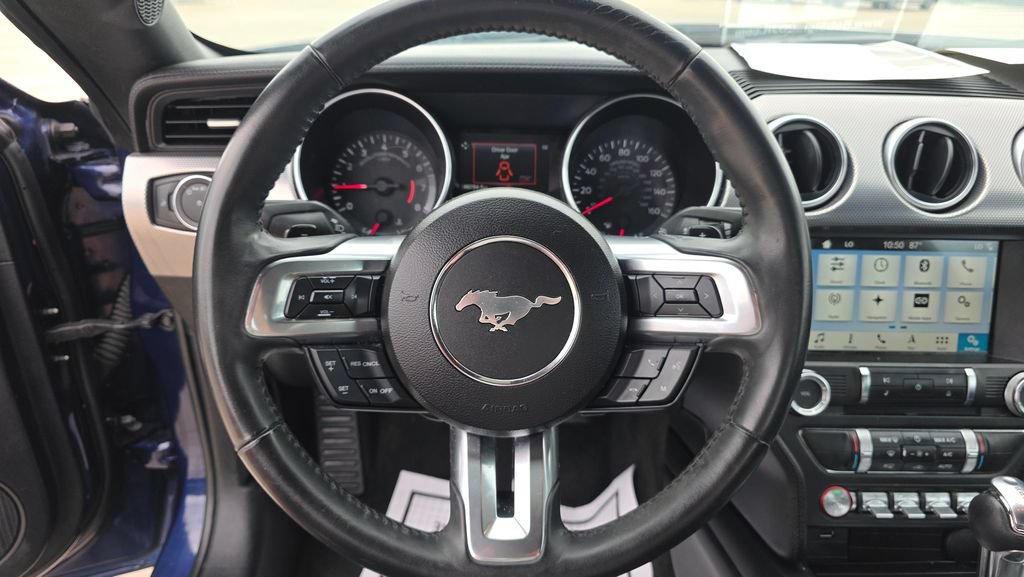 Used 2018 Ford Mustang Coupe w/ Equipment Group 101A RWD image 14