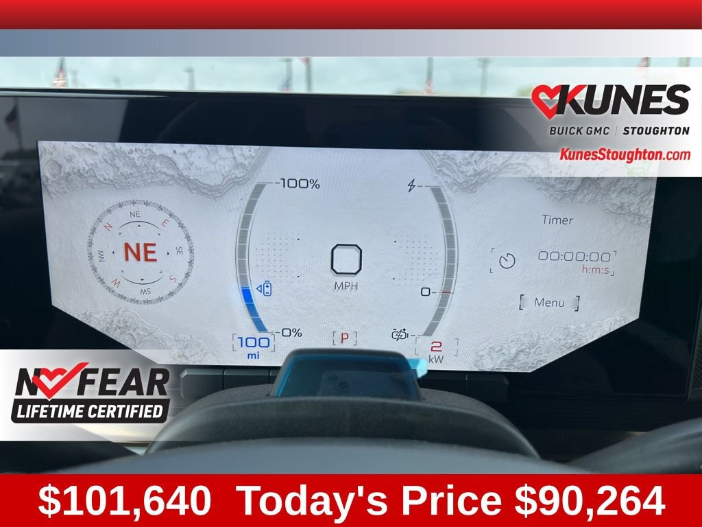 New 2025 GMC Hummer EV 2X w/ LPO, Dark Essentials Package image 31