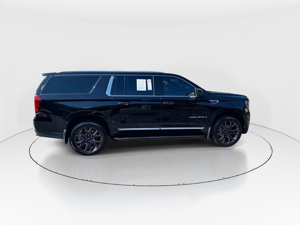 Used 2024 GMC Yukon XL Denali RWD image 9