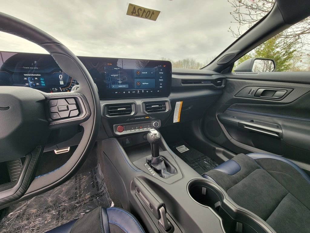 New 2025 Ford Mustang Dark Horse image 24