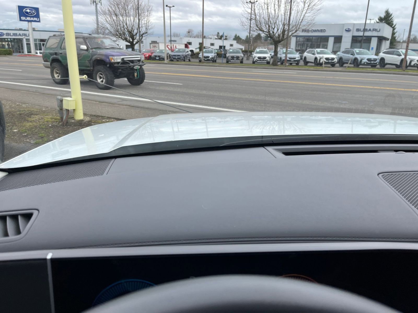 Used 2025 Hyundai Santa Fe SEL image 38