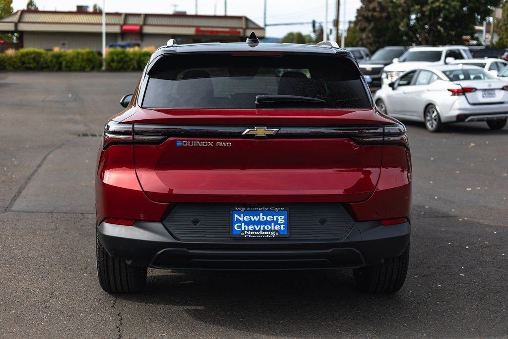 New 2026 Chevrolet Equinox EV LT AWD/4WD image 29