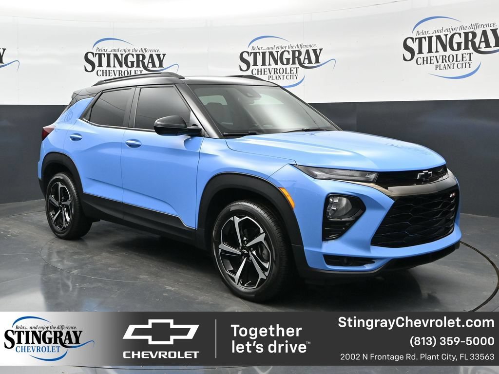Used 2023 Chevrolet TrailBlazer RS w/ Sun and Liftgate Package AWD/4WD image 1
