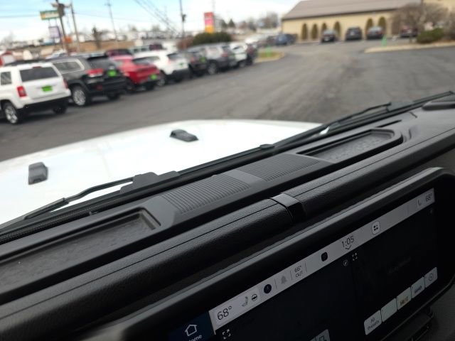 Used 2024 Jeep Wrangler Sport S image 21