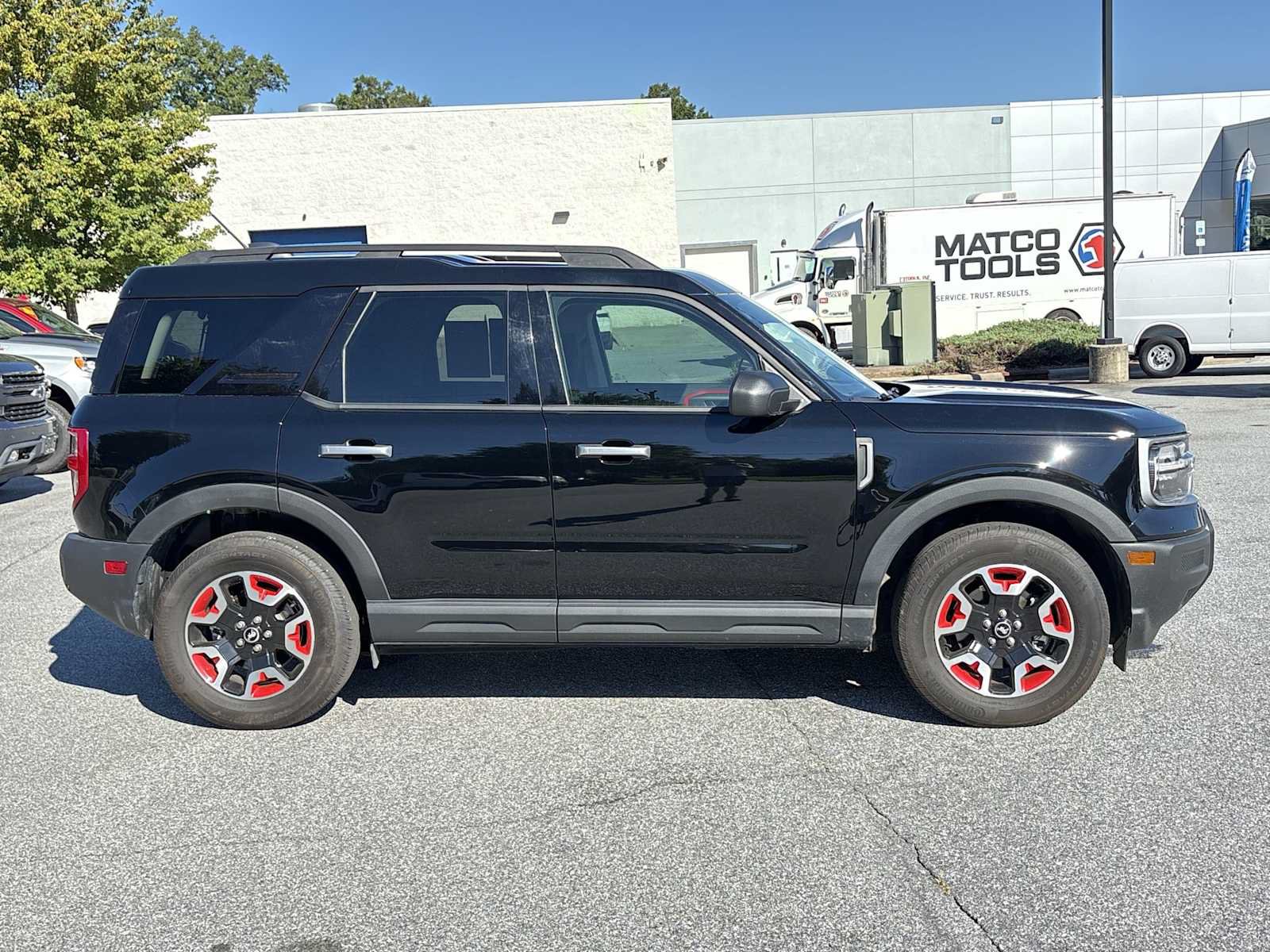 Used 2025 Ford Bronco Sport Free Wheeling w/ Convenience Package AWD/4WD image 5