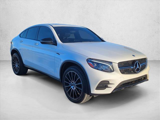 Used 2019 Mercedes-Benz GLC 300 4MATIC Coupe image 4