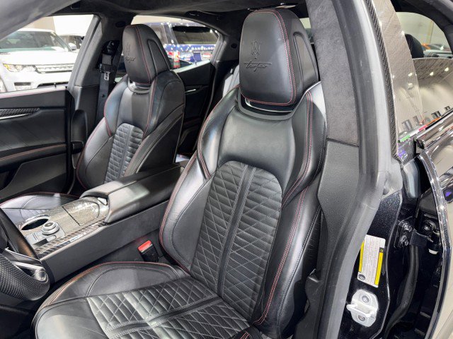 Used 2022 Maserati Ghibli Trofeo image 52