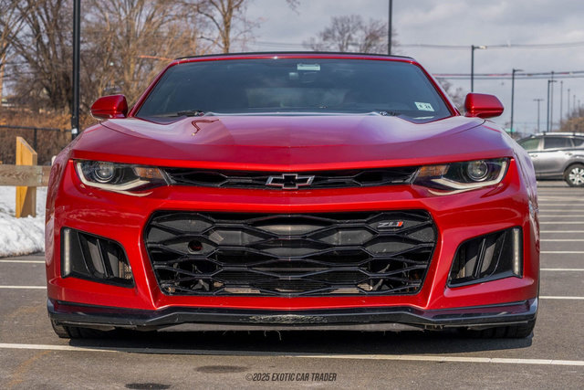 Used 2019 Chevrolet Camaro ZL1 image 21
